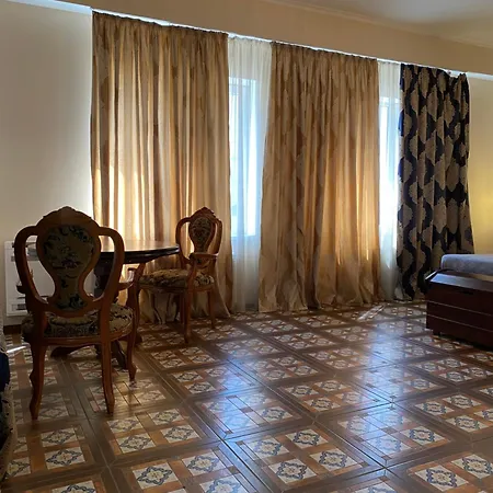 Elita Hotel *